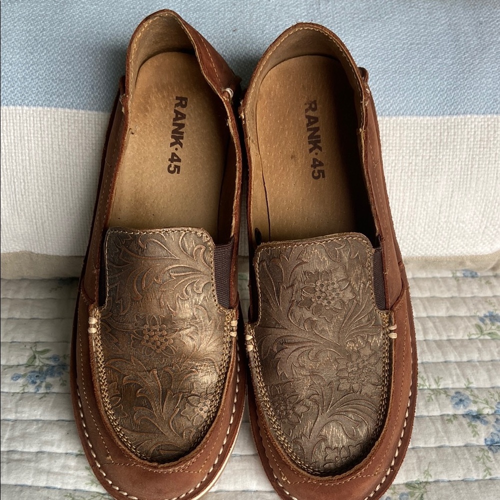 Brown Floral Loafers